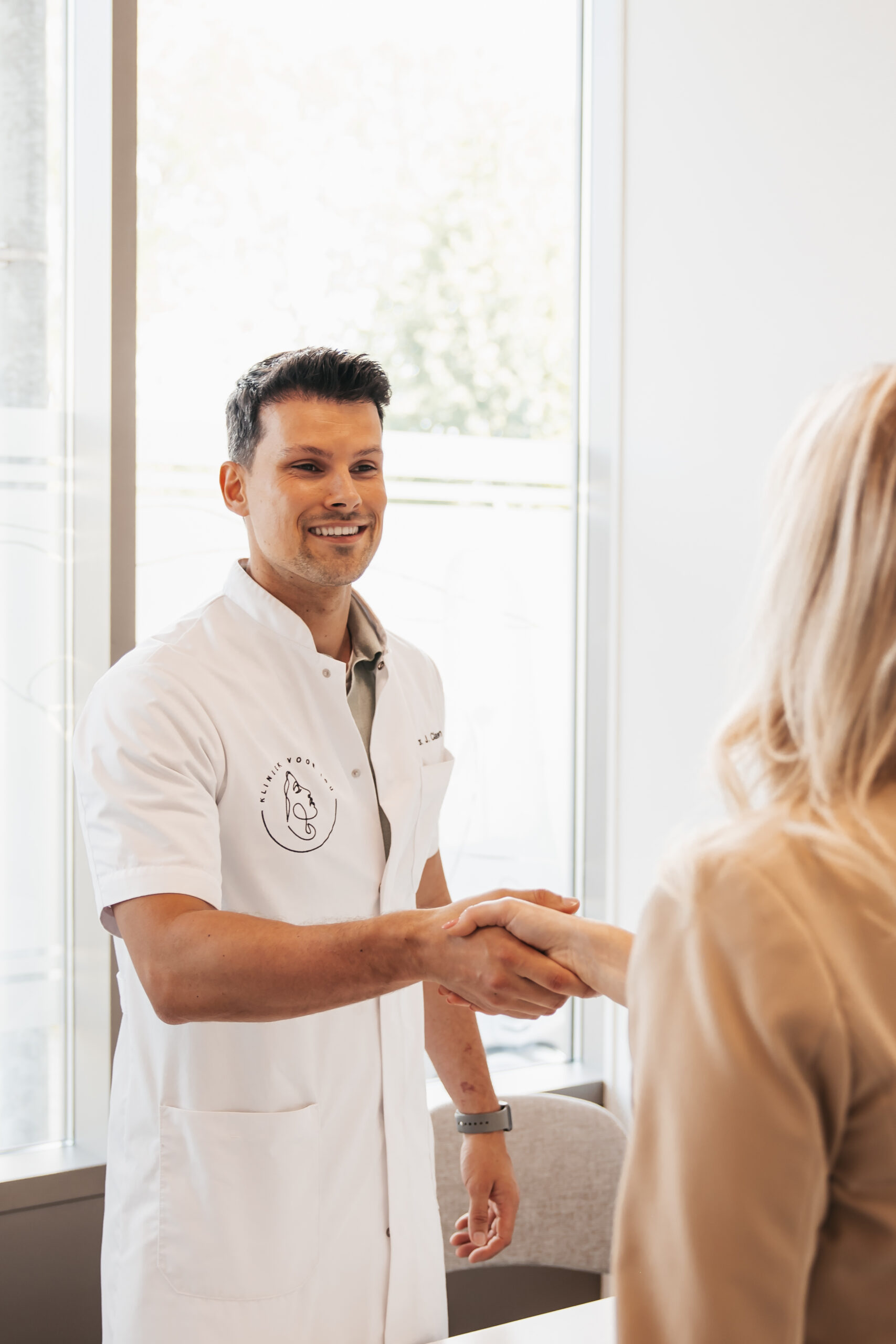 Asymmetrisch gezicht behandelen